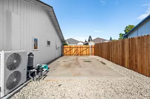 9801 Amenity Cir, Elk Grove, CA 95624 - Photo 32