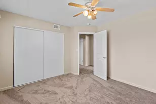 4529 Greenholme Dr, Sacramento, CA 95842 - Photo 14