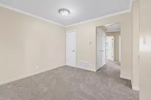 4529 Greenholme Dr, Sacramento, CA 95842 - Photo 6