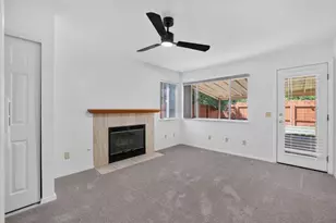 6111 Laguna Vale Way, Elk Grove, CA 95758 - Photo 20