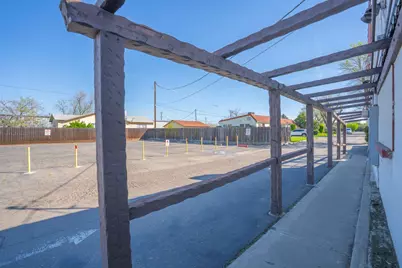 1711 E Pacheco Boulevard, Los Banos, CA 93635 - Photo 6