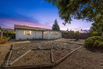 17105 Aspen Way, Morgan Hill, CA 95037 - Photo 32