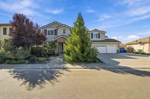976 Trafalgar Cir, Galt, CA 95632 - Photo 1