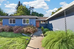 6860 Pocket Rd, Sacramento, CA 95831 - Photo 4