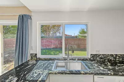 9668 Elmira Circle, Sacramento, CA 95827 - Photo 12