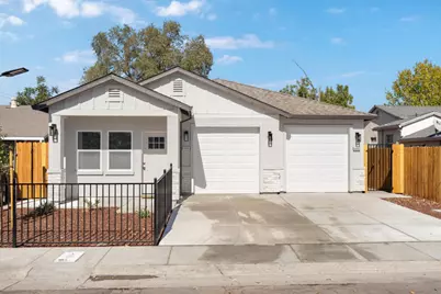 1025 Las Palmas Avenue, Sacramento, CA 95815 - Photo 1