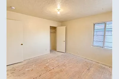 2545 N Millbrook Avenue, Fresno, CA 93703 - Photo 22