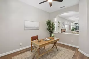 2305 Dinwiddie Way, Elk Grove, CA 95758 - Photo 8