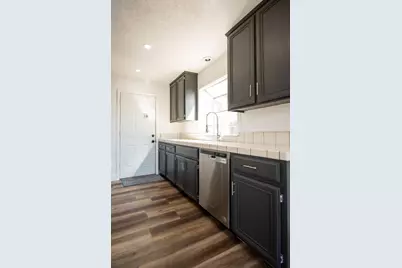 3730 Prince Andrew Drive, Riverbank, CA 95367 - Photo 14