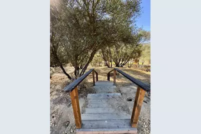 40796 Highway 49, Oakhurst, CA 93644 - Photo 22