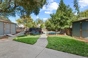 2701 Sutterville Rd, Sacramento, CA 95820 - Photo 28