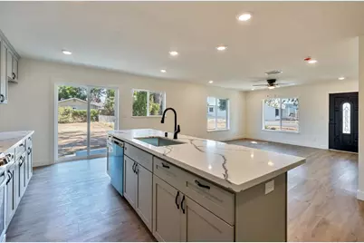 4564 Ardmore Avenue, Olivehurst, CA 95961 - Photo 10