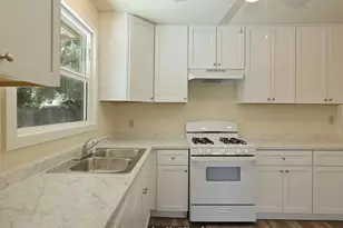1954 Oxford Way, Stockton, CA 95204 - Photo 14