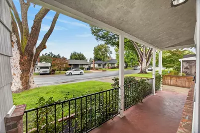 69 Primrose Way, Sacramento, CA 95819 - Photo 4