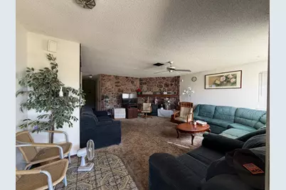 5541 Sampson Boulevard, Sacramento, CA 95820 - Photo 8