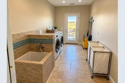 1749 Orange Avenue, Patterson, CA 95363 - Photo 8