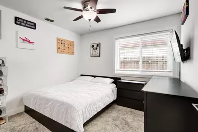 9040 Pembridge Drive, Elk Grove, CA 95624 - Photo 30