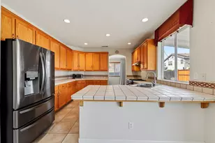 2889 Sierra Gold Ct, Riverbank, CA 95367 - Photo 10
