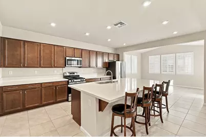 2041 Fowler Way, Woodland, CA 95776 - Photo 10