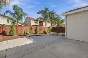 2041 Fowler Wy, Woodland, CA 95776 - Photo 24