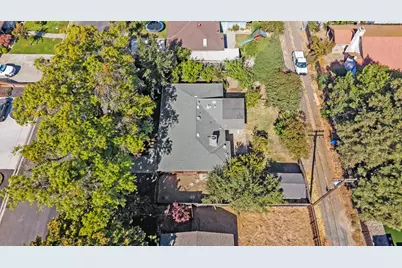 1708 Opal Avenue, Modesto, CA 95350 - Photo 34
