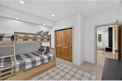 1534 Cherry Hills Cir, South Lake Tahoe, CA 96150 - Photo 16