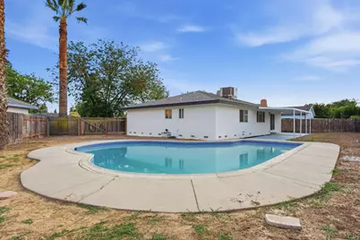 1055 Lees Court, Merced, CA 95340 - Photo 32