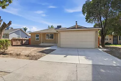 832 W 9th Street, Merced, CA 95341 - Photo 1