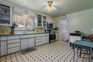 1106 Columbia Way, Modesto, CA 95350 - Photo 18