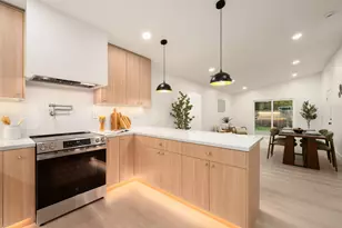15 Governors Ct, Sacramento, CA 95817 - Photo 24