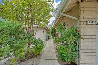 4983 Hillridge Way, Fair Oaks, CA 95628 - Photo 2