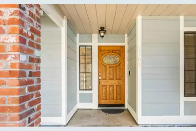 2264 Americana Drive, Roseville, CA 95747 - Photo 2