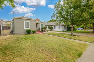 1811 W Acacia St, Stockton, CA 95203 - Photo 1