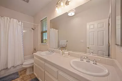 327 Nebbiolo Court, El Dorado Hills, CA 95762 - Photo 32