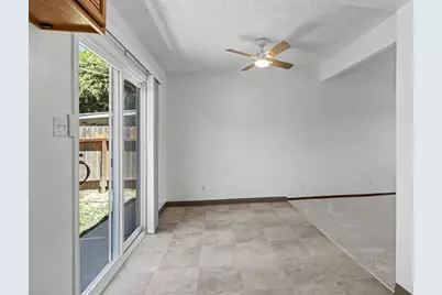 3808 Moonbeam Drive, Sacramento, CA 95827 - Photo 16