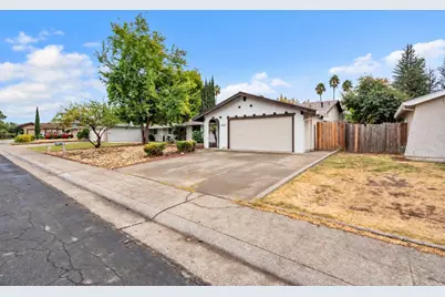 6332 Doncrest Lane, North Highlands, CA 95660 - Photo 2