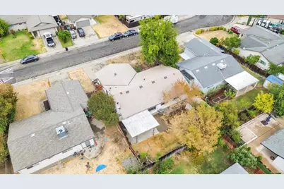 6332 Doncrest Lane, North Highlands, CA 95660 - Photo 6