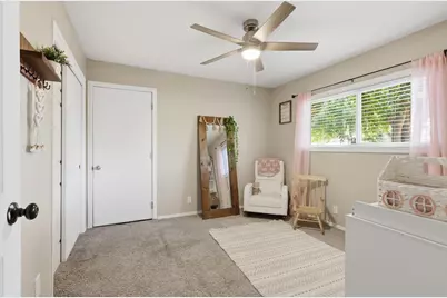 4821 N Millbrook Avenue, Fresno, CA 93726 - Photo 16