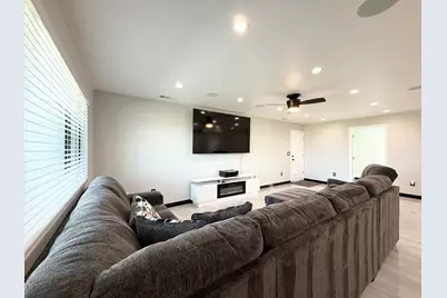 23421 Road 6, Chowchilla, CA 93610 - Photo 10