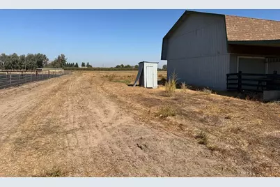 8213 E Monte Vista Avenue, Denair, CA 95316 - Photo 72