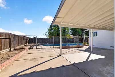 1800 Wallace Avenue, Ceres, CA 95307 - Photo 34