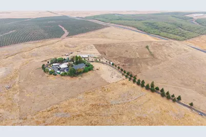 5610 E Highway 4, Farmington, CA 95230 - Photo 50