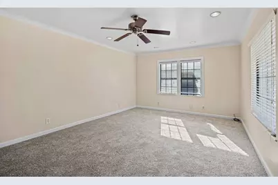 306 Sequoia Avenue, Manteca, CA 95337 - Photo 4