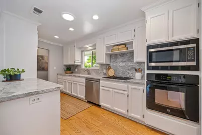 1040 Hampton Road, Sacramento, CA 95864 - Photo 8