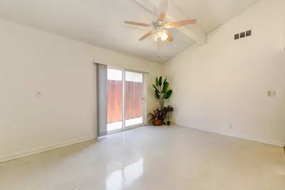 5926 Hilltop Dr, Carmichael, CA 95608 - Photo 14