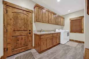 2022 Kit Carson Cir, Arnold, CA 95223 - Photo 42