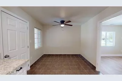 1014 W Andrews, Fresno, CA 93705 - Photo 14
