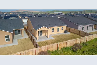 1208 E Orange Street, Avenal, CA 93204 - Photo 20