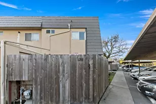 5188 E Ashlan Ave, Fresno, CA 93727 - Photo 18
