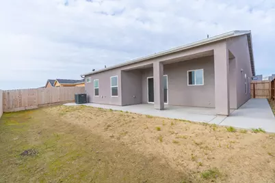 1212 E Orange Street, Avenal, CA 93204 - Photo 2